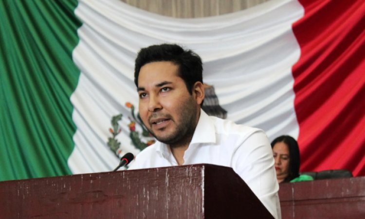 Pide legislador renuncia de Víctor Sánchez de Desarrollo Económico
