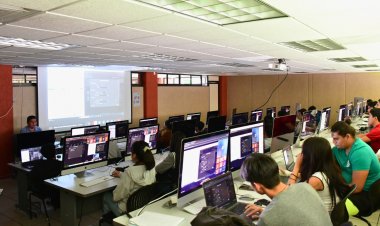Impulsa la UTEZ la enseñanza de  las tecnologías de la información