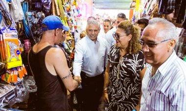 Celebró el alcalde Urióstegui  a los comerciantes del ALM