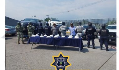 Dos detenidos, droga y vehículos  fueron asegurados por la Seprac