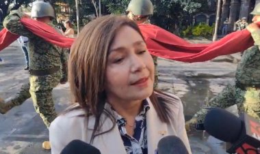 Bienvenida a más de diez mil alumnos da la rectora