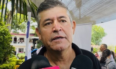 Renta de maquinaria para  el campo es pesada carga