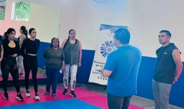 Para poder enfrentar al crimen, entrenan  a las mujeres policías de Cuernavacacía