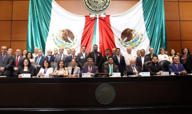 Entrega UAEM estados financieros  a la Cámara de Diputados federal