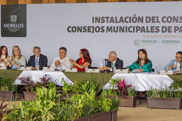 Edil Urióstegui ratifica compromiso por la paz