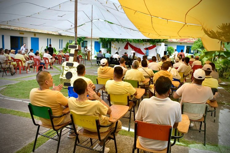 Reos en Atlacholaya encuentran en  concurso aliento por su reinserción