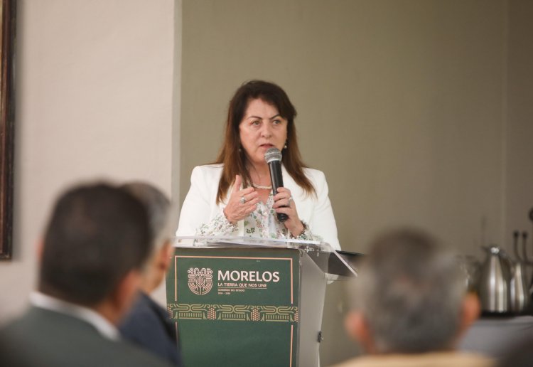 Van gobierno y empresas por desarrollo económico