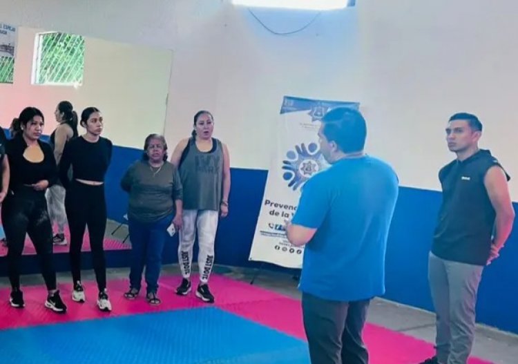Para poder enfrentar al crimen, entrenan  a las mujeres policías de Cuernavacacía
