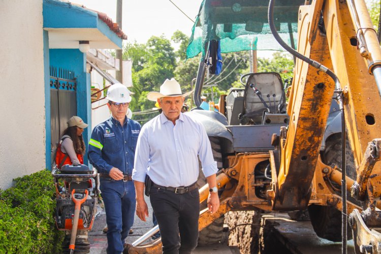 Supervisó el alcalde Uriostegui  obra hidráulica en Acapantzingo
