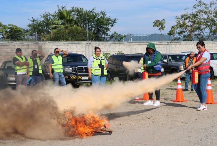 70 brigadistas de FGE se entrenan por contingecias