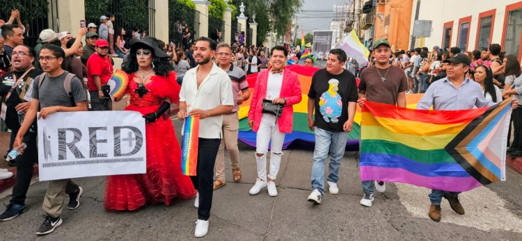 Capacitaron sobre derechos  y libertades de personas de comunidad LGBTTTIQ+
