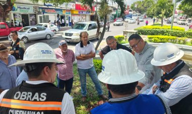 Construyen andador vial frente  al IMSS, en la Av. Plan de Ayala