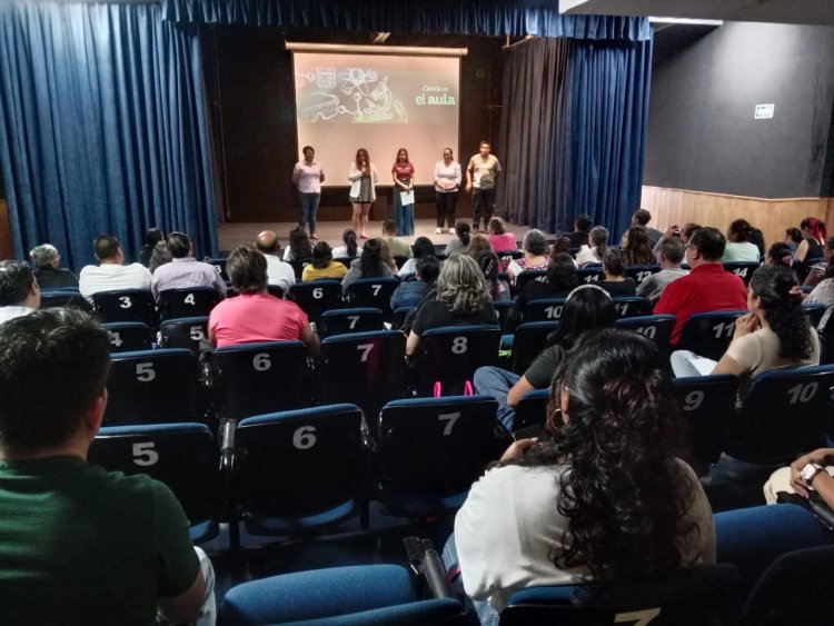 Se promueve enseñanza científica  entre docentes de nivel secundaria