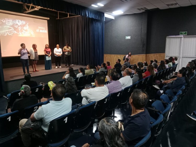 Se promueve enseñanza científica  entre docentes de nivel secundaria