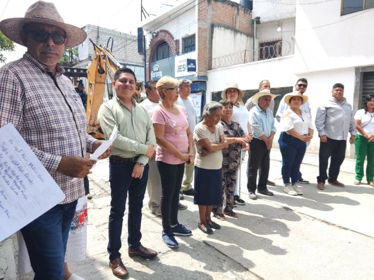 Alan Martínez encabezó nueva etapa  de rehabilitación de Av. 18 de marzo