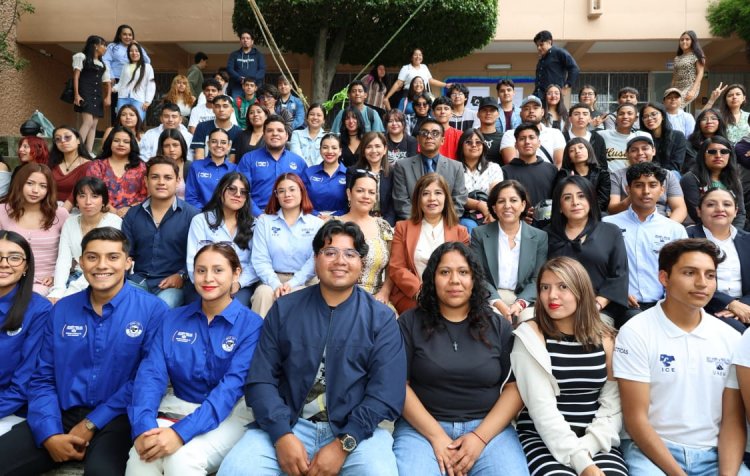 Celebró el Instituto de Ciencias  de la Educación 40 aniversario
