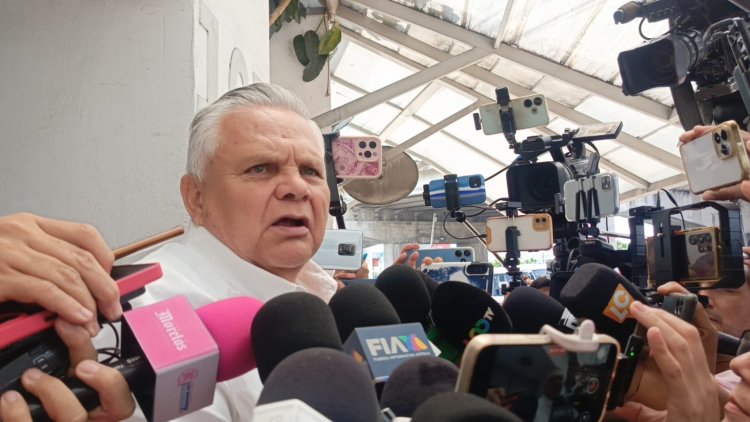 Por video, jefe de Oficina de Gubernatura denuncia