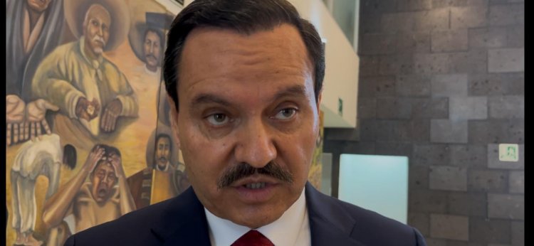 Solicitaría licencia el senador Ángel García
