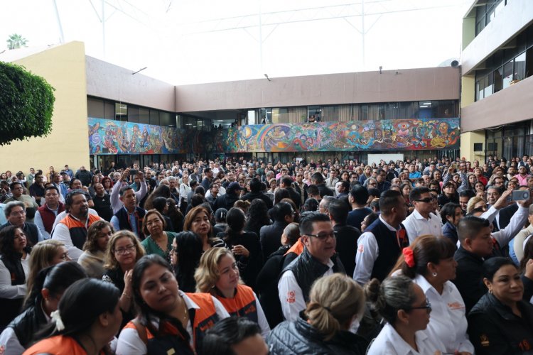 Raúl Aguirre no es director, sino  encargado de despacho en IEBEM