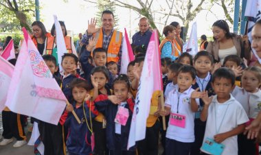 Apuesta Eder Rodríguez por educación digna en Jiutepec