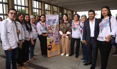 La gobernadora entregó apoyos  en favor de 570 emprendedores