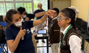 Se fortalece bienestar visual  de estudiantes en región Ote.