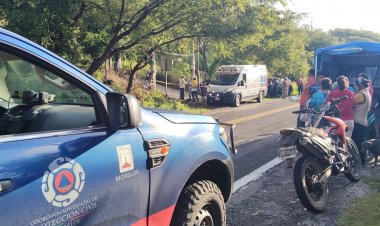 Dos adultos y un menor sepultados por un derrumbe en Huajintlán, Amacuzac.