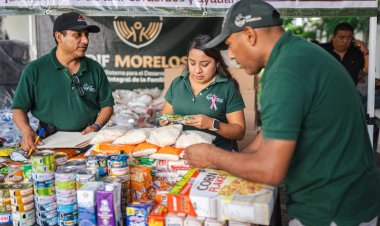 Sale de Morelos primera ayuda a  familias damnificadas en Puebla