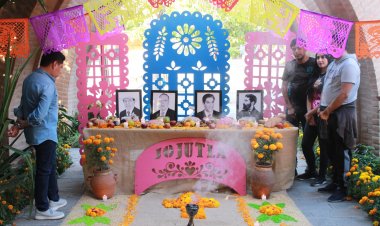 Realizan exposición de altares en el  Festival “Almas de Luz Jojutla 2025”