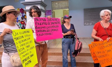 Atenderán riesgo por  socavón enSan Antón