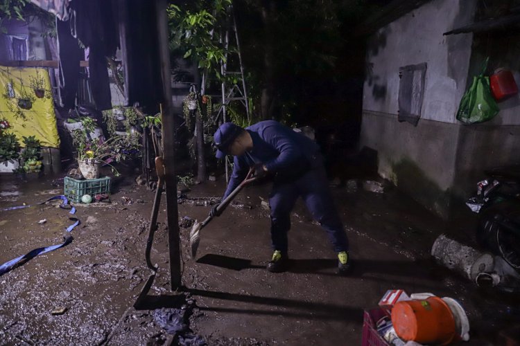 Desbordamiento en Ixtlilco el Chico, en  Tepalcingo, generó grave daño a casas