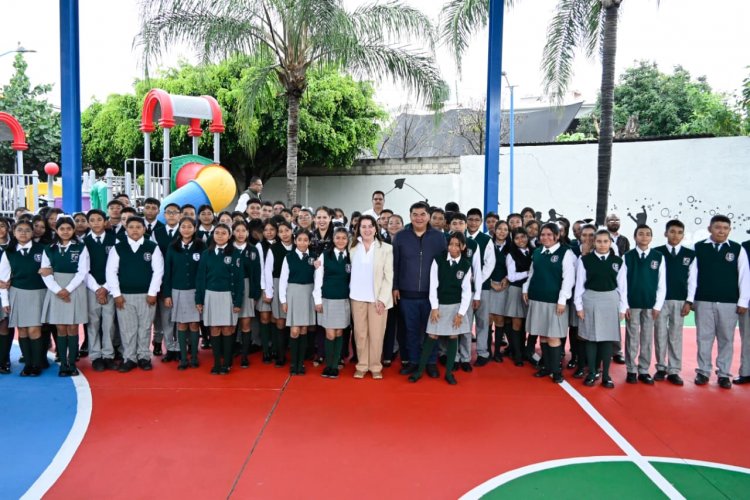 "Escuchamos al pueblo para su desarrollo": gobernadora