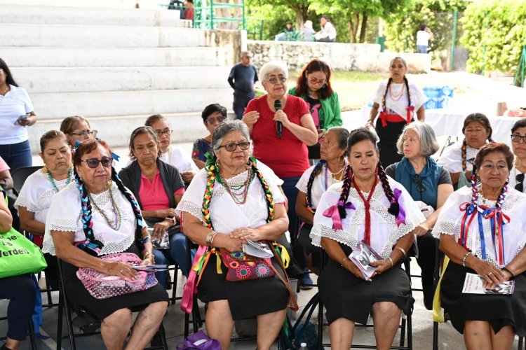 Escuchan a mujeres para el fortalecimiento de igualdad