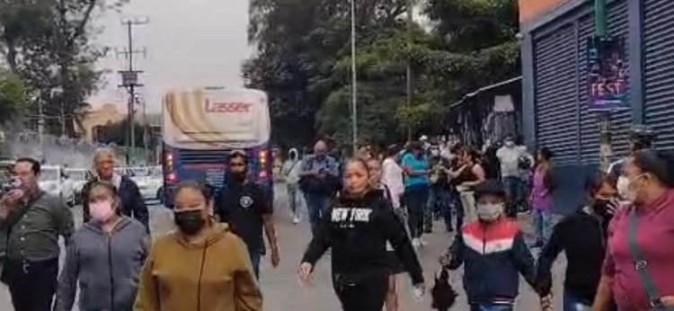 Vetados, los policías en Los Patios de la Estación