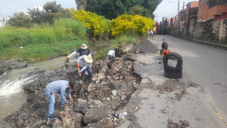 Ayuntamiento de Jiutepec atendió un socavón abierto