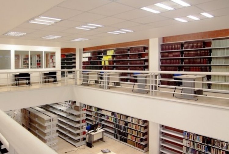 Albergan bibliotecas de la UAEM 200 mil ejemplares