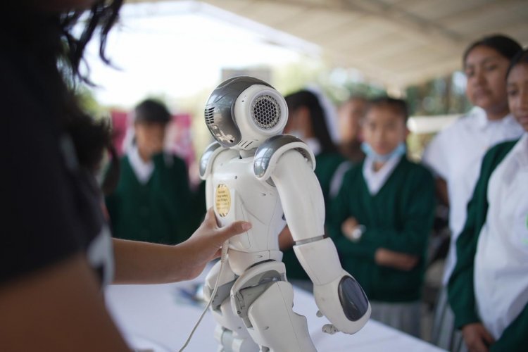 Con “Exploradores de la tecnología”  se acerca la ciencia a los estudiantes