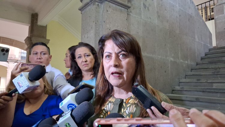 Fernando Blumenkron se queda al frente de la FGE