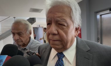 Presiona E. Elizalde por dinero al P. Legislativo