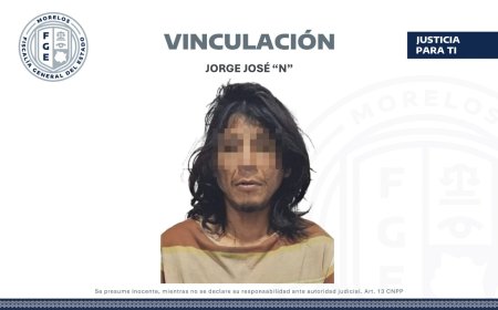 Jorge abusó sexualmente de  víctima e, igualmente, la golpeó