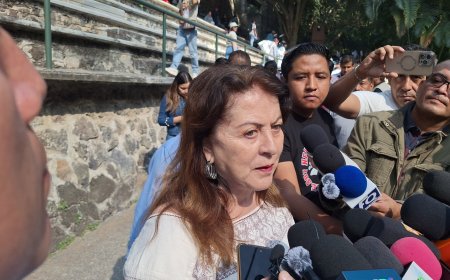 Transparencia ofrece la gobernadora con dinero