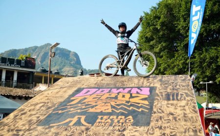 Se vivió la 4a edición del Down Tepoz '25, competencia de descenso urbano