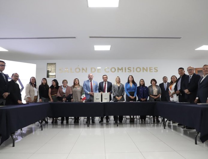 Morena, por presupuesto  austero, de enfoque social