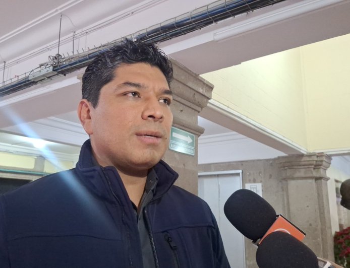 Padres no llevan a hijos  a la vacuna Vs. Sarampión