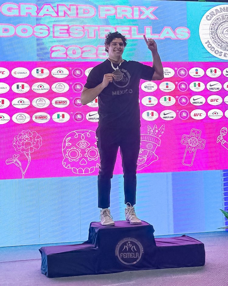 Destacan morelenses en Gran  Prix de luchas asociadas de 2025