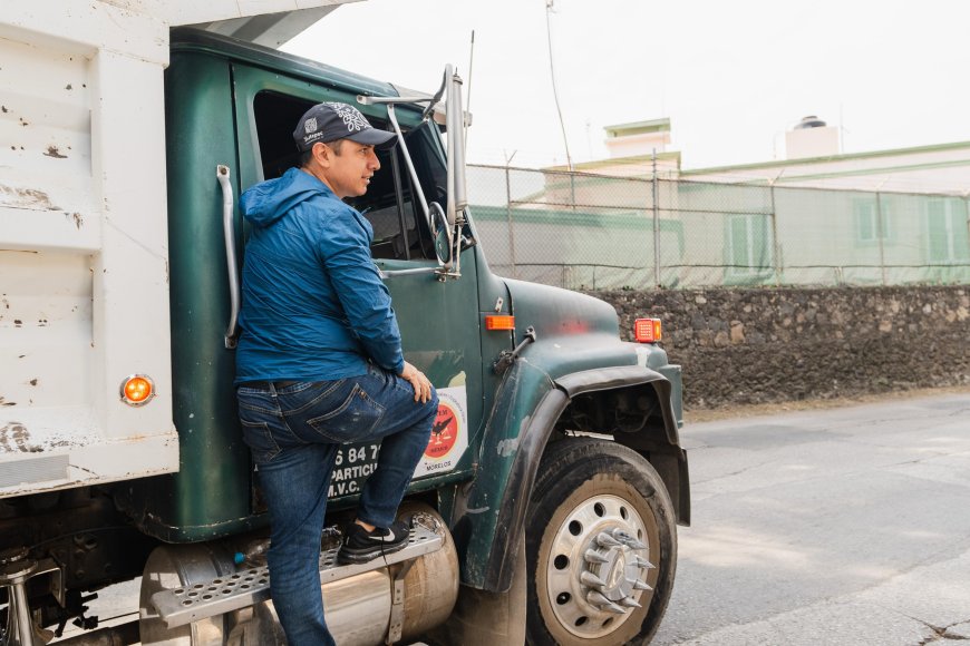 El alcalde Eder Rodríguez Casillas encabezó la jornada sabatina del programa “Por un Jiutepec Limpio”.