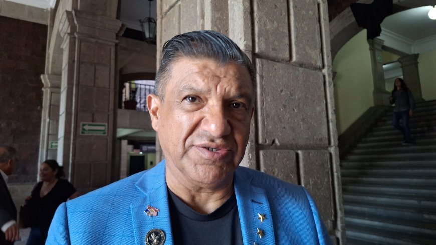 Recompensas de mil US$  para entregar a paisanos