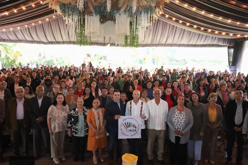 Capacitación a más de mil 500 docentes en Jiutepec