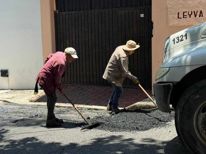 Cuernavaca refuerza su bacheo  domingos y en turno extendido