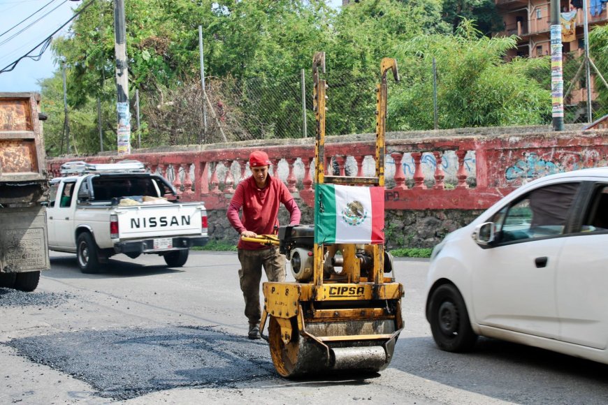 Cuernavaca refuerza su bacheo  domingos y en turno extendido